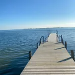 Find Peace In Cosiest Setting With Sea Glimpse * Assens