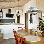 Find Peace In Cosiest Setting With Sea Glimpse Semesterbostad *