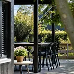 Semesterbostad Find Peace In Cosiest Setting With Sea Glimpse