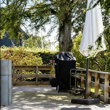 Find Peace In Cosiest Setting With Sea Glimpse Σπίτι διακοπών