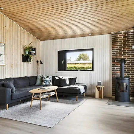 度假居 Find Peace In Cosiest Setting With Sea Glimpse