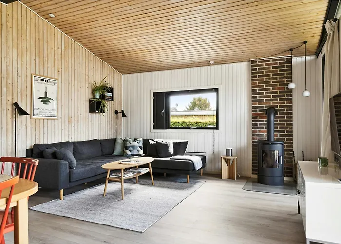 Сasa de vacaciones Find Peace In Cosiest Setting With Sea Glimpse